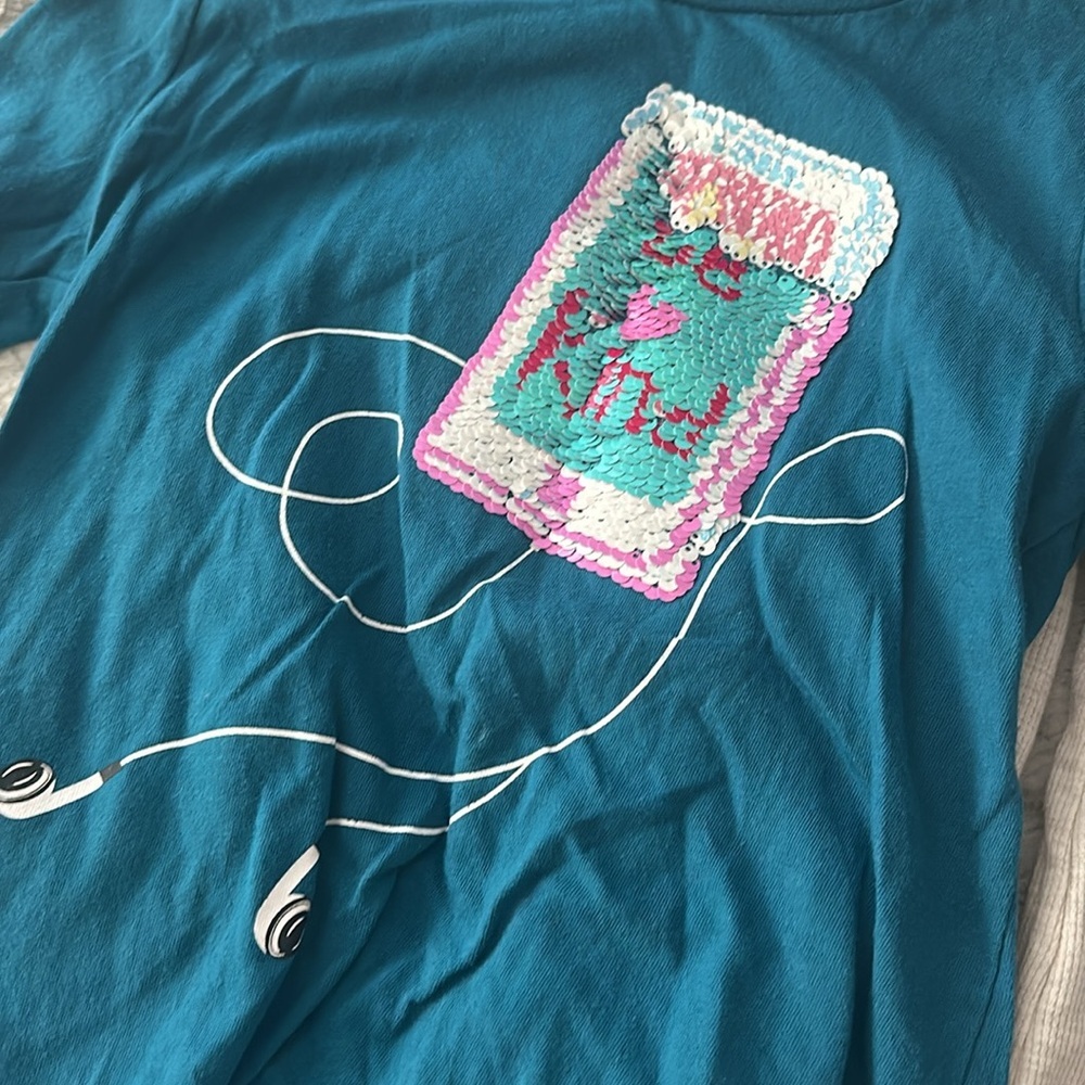 Bundle of girls long sleeve shirts - Picture 2 of 9